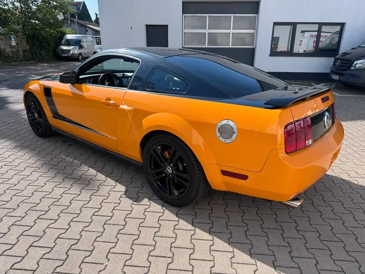 Gebraucht Ford Mustang 213 PS (156 kW) 2008 Orange Coupé
