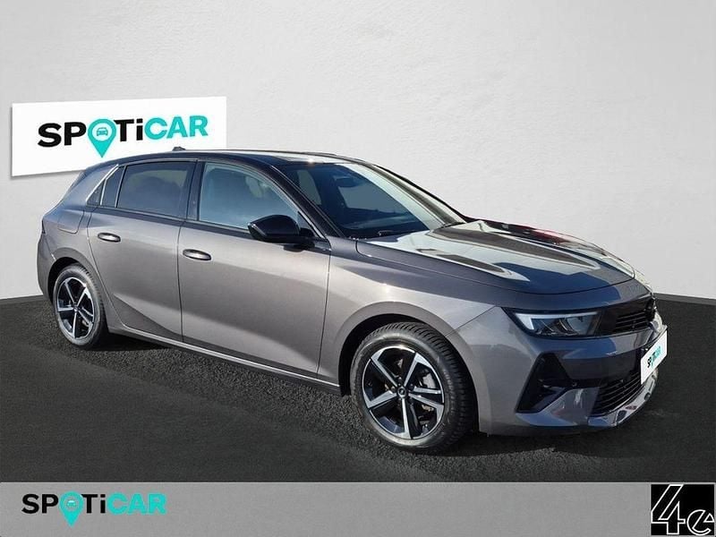 Gebraucht Opel Astra 131 PS (96 kW) 2025 Grau Limousine