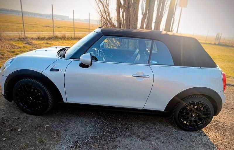 Gebraucht Mini Cooper D 116 PS (85 kW) 2018 Silber Kleinwagen