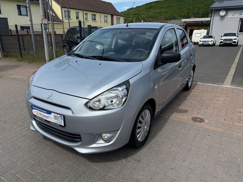 Silber Gebraucht 2013 Mitsubishi Space Star Limousine | 3.990 € (Etwas zu teuer) - Bild 1/4