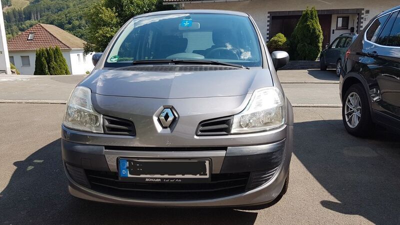 Beige Gebraucht 2008 Renault Grand Modus Authentique Van / Kleinbus | 1.000 € - Bild 1/4