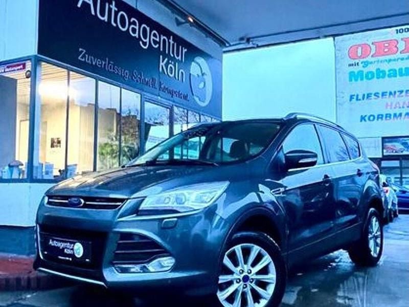 Gebraucht Ford Kuga Titanium 183 PS (134 kW) 2016 Magnetic SUV