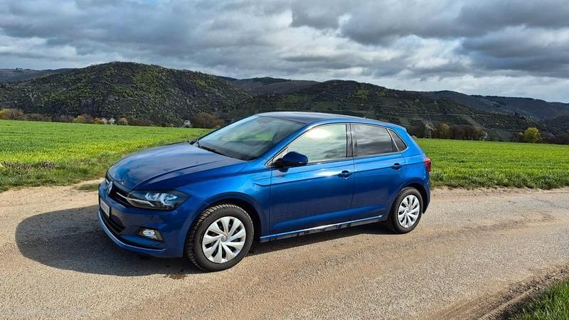 Gebraucht VW Polo Highline 116 PS (85 kW) 2018 Blau Kleinwagen