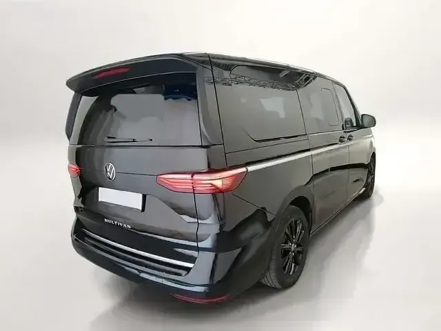 Gebraucht VW Multivan Style 150 PS (110 kW) 2025 Schwarz Van / Kleinbus