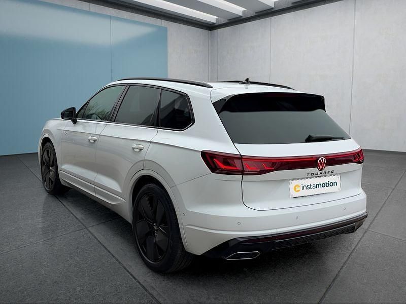 Gebraucht VW Touareg 286 PS (210 kW) 2025 Weiß SUV