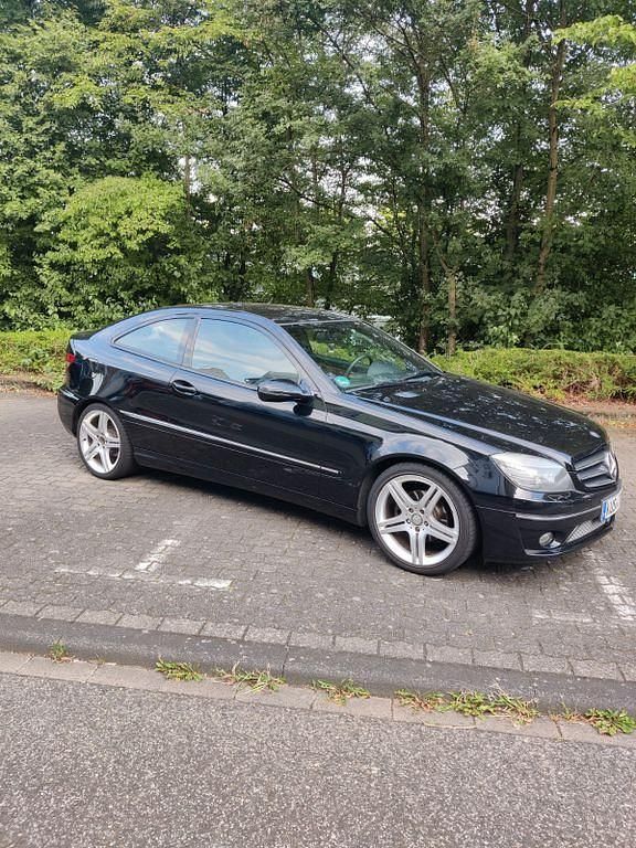 Gebraucht Mercedes CLC180 143 PS (105 kW) 2008 Schwarz Kleinwagen
