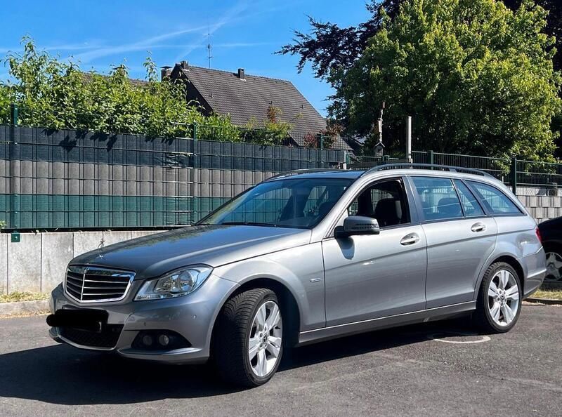Grau Gebraucht 2012 Mercedes C200 Kombi | 4.350 € (Guter Preis) - Bild 1/4