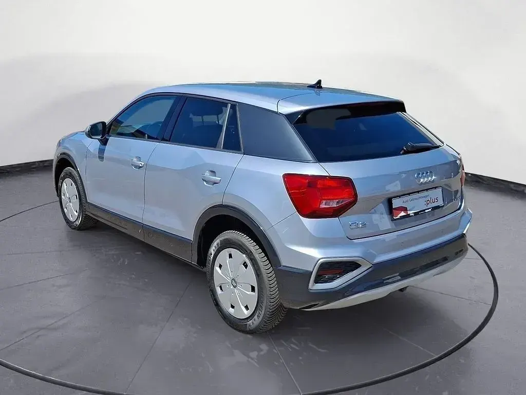 Gebraucht Audi Q2 Advanced Plus 116 PS (85 kW) 2025 Florettsilber metallic SUV
