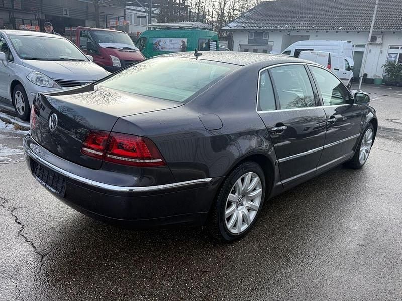 Gebraucht VW Phaeton Exclusive 245 PS (180 kW) 2014 Braun Limousine