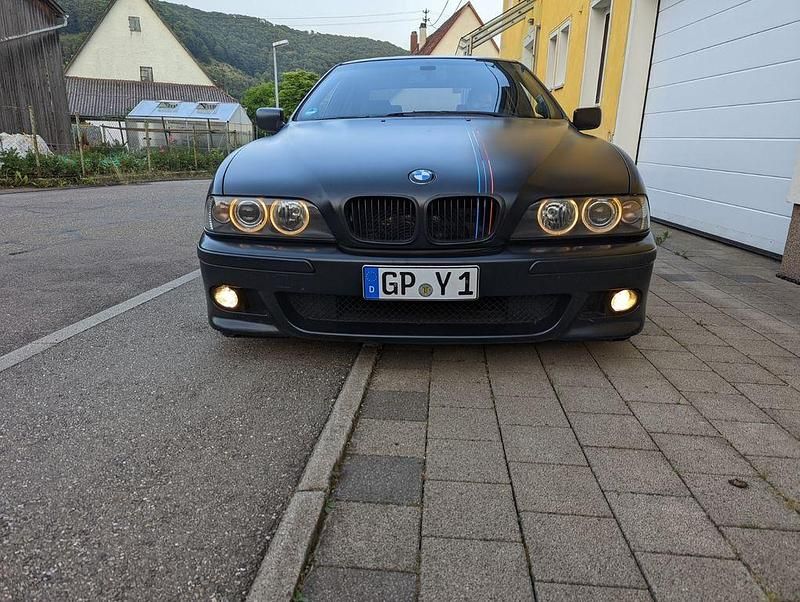 Gebraucht BMW 540 Performance 489 PS (359 kW) 1998 Schwarz Limousine