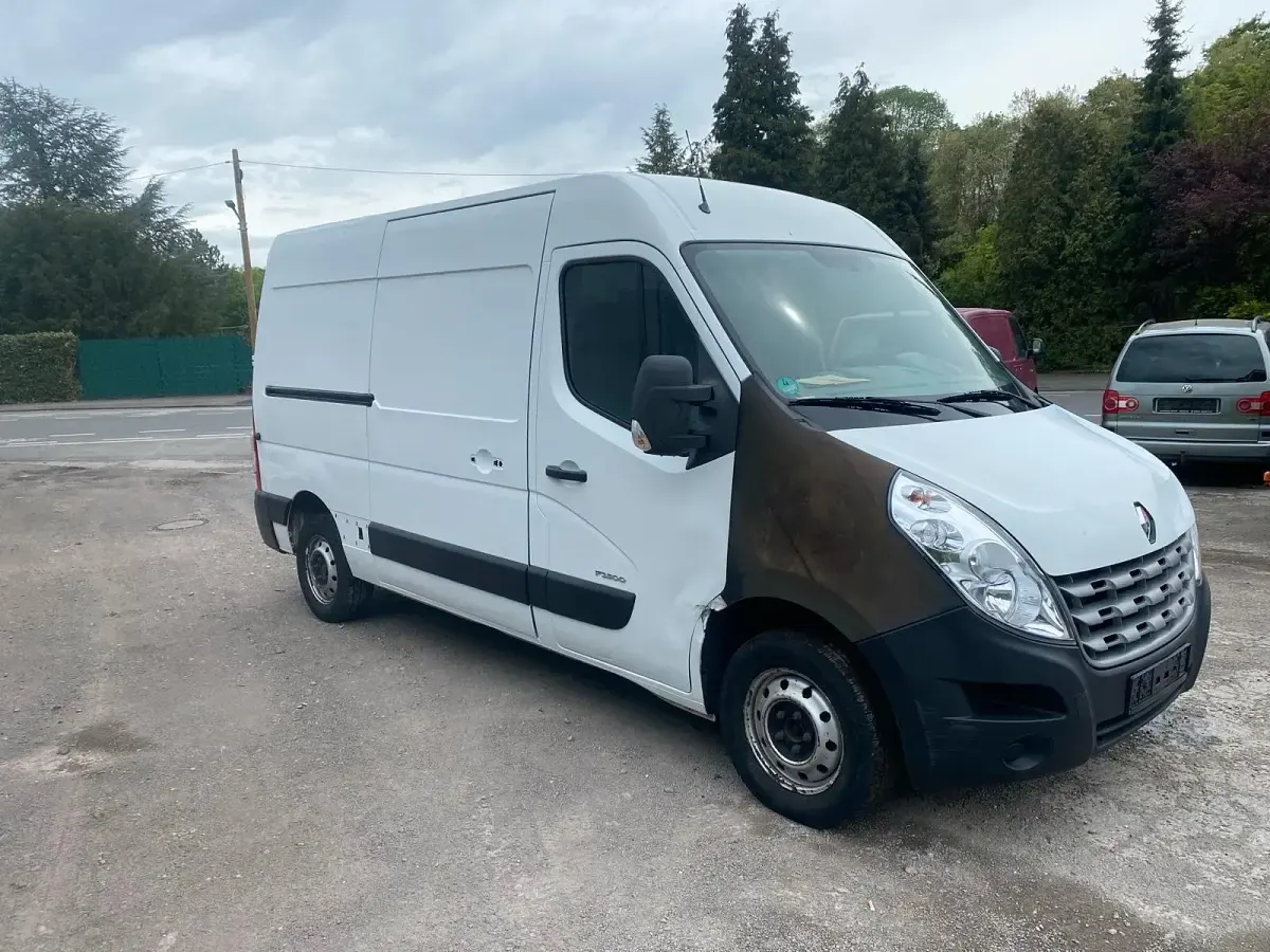 Usata Renault Master 125 CV (91 kW) 2011 Bianco Berlina