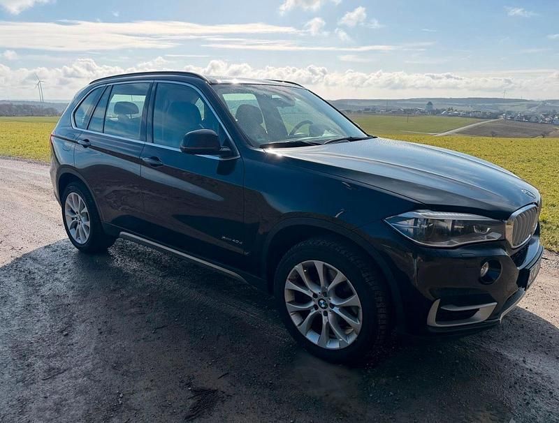 Second-hand BMW X5 Performance 313 CP (230 kW) 2016 Negru SUV