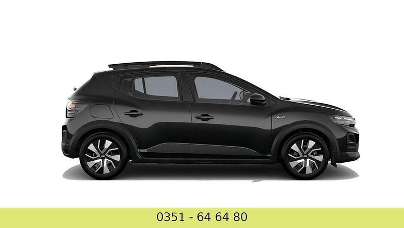 Neu Dacia Sandero Expression 91 PS (66 kW) 2025 Schwarz Limousine
