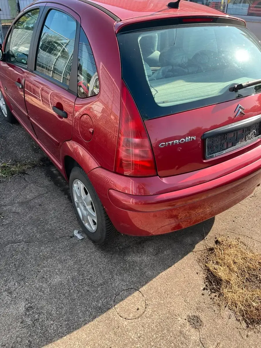 Gebraucht Citroën C3 75 PS (55 kW) 2006 Rot Kleinwagen