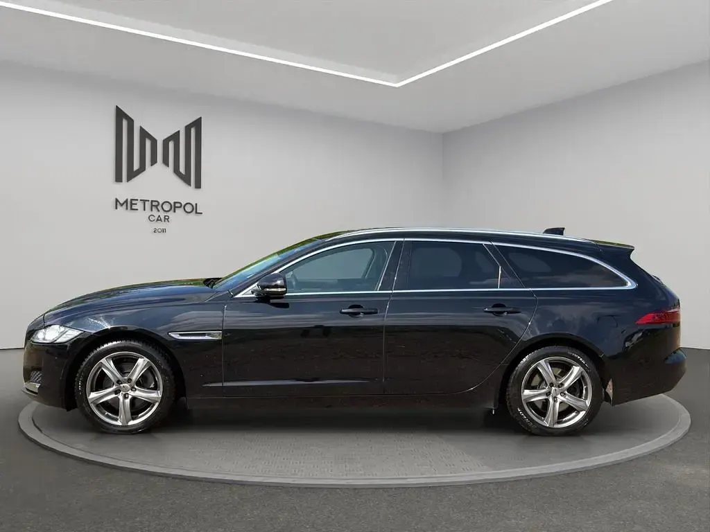 Gebraucht Jaguar XF Sportbrake 241 PS (177 kW) 2018 Schwarz Kombi