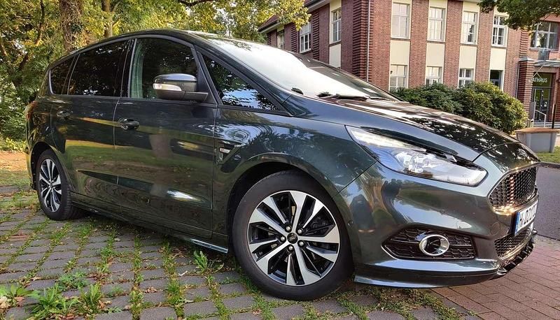 Gebraucht Ford S-MAX ST-Line 190 PS (139 kW) 2019 Grün Van / Kleinbus