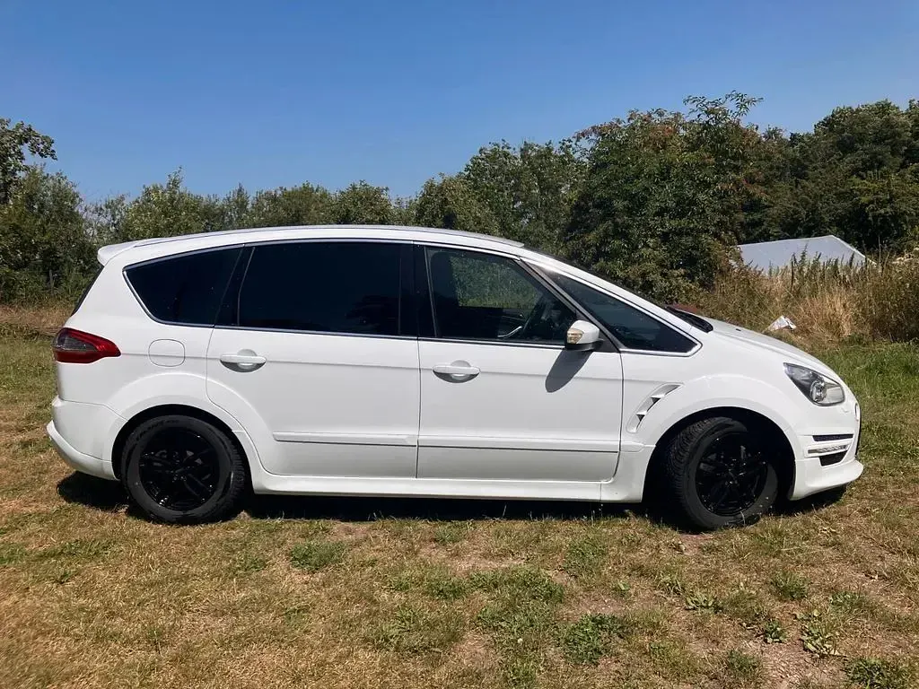 Gebraucht Ford S-MAX Titanium S 203 PS (149 kW) 2010 Weiß Van / Kleinbus