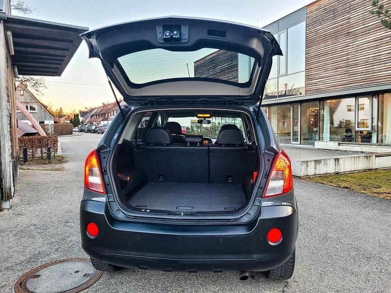 Gebraucht Opel Antara 170 PS (125 kW) 2011 Grau SUV