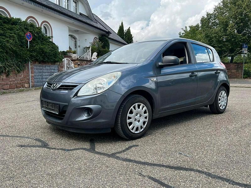Gebraucht 2010 Hyundai i20 Limousine | 1.750 € (Guter Preis) - Bild 1/4