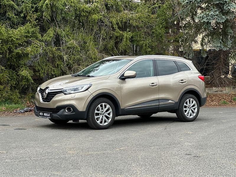 Gebraucht Renault Kadjar Experience 131 PS (96 kW) 2015 Beige SUV