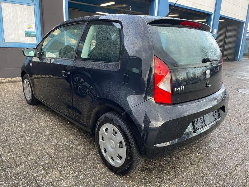 Gebraucht Seat Mii Style 75 PS (55 kW) 2012 Schwarz Kleinwagen
