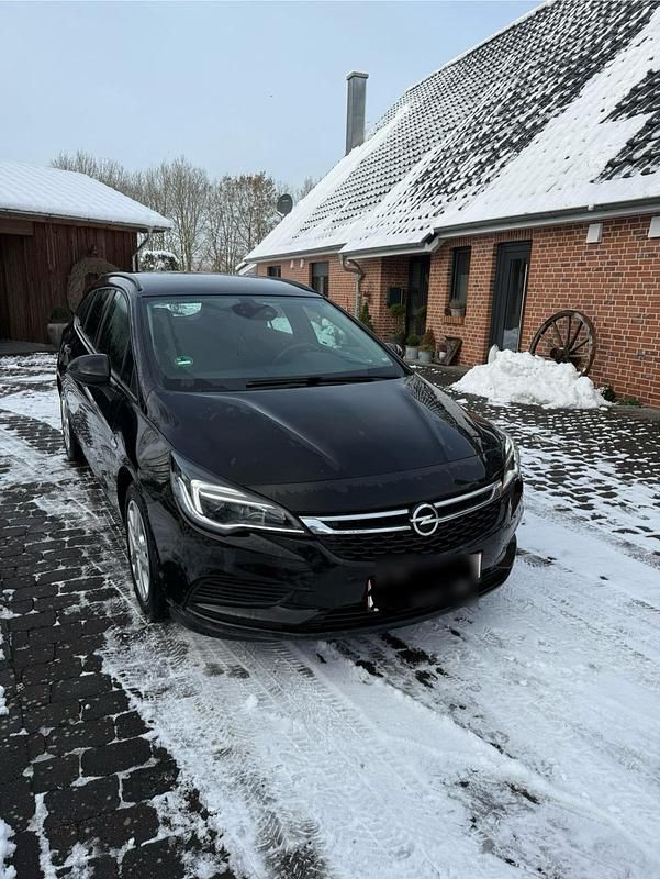 Schwarz Gebraucht 2017 Opel Astra Kombi | 7.200 € (Superpreis) - Bild 1/4