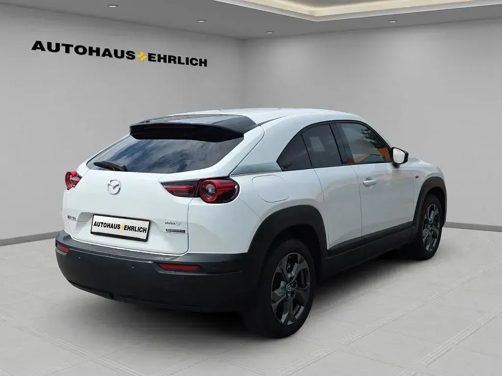Gebraucht Mazda MX30 Ad'Vantage 106 kW (145 PS) 2023 Arctic white (weiss) SUV