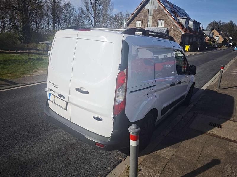 Gebraucht 2015 Ford Transit Trend 95 PS Van – 41470 Neuss, Stadt ...