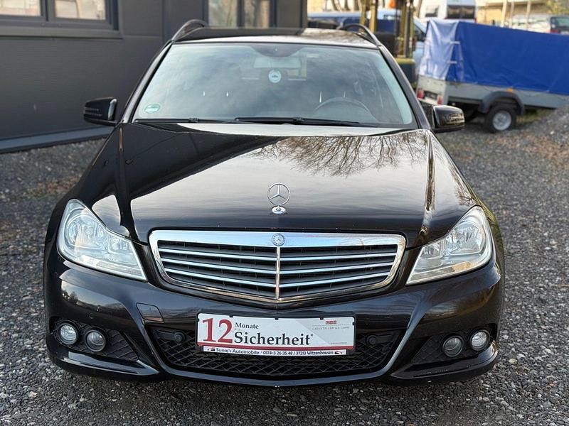 Gebraucht Mercedes C200 136 PS (100 kW) 2012 Schwarz Kombi