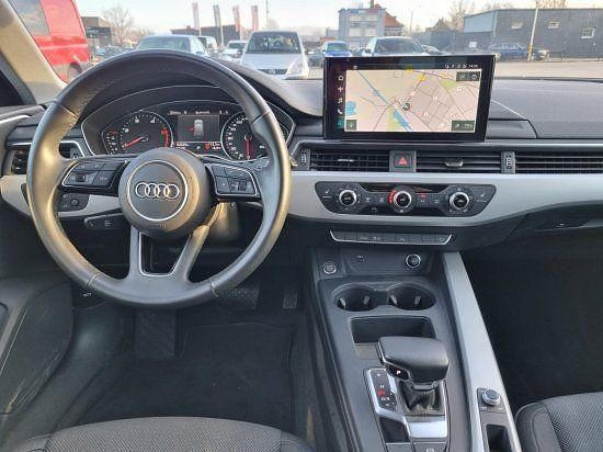 Gebraucht Audi A4 136 PS (100 kW) 2020 Grau Limousine