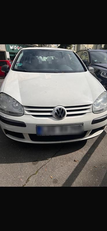 Weiß Gebraucht 2007 VW Golf V Limousine | 1.899 € (Fairer Preis) - Bild 1/4