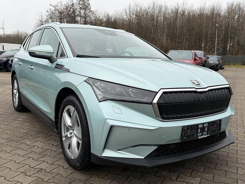 Gebraucht Skoda Enyaq iV Loft 150 kW (204 PS) 2022 Silber SUV