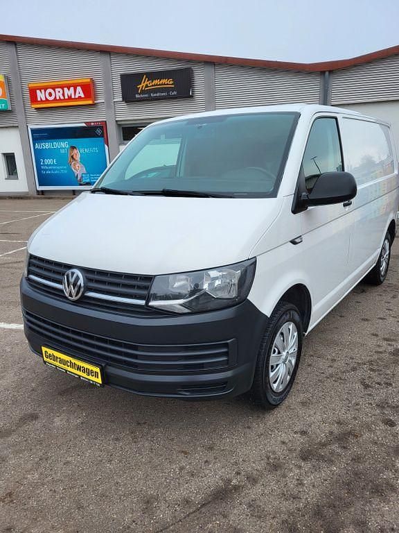 Gebraucht VW T6 102 PS (75 kW) 2016 Candyweiß Van