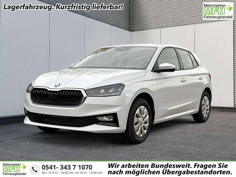 Moonweiß perleffekt Neu 2025 Skoda Fabia Selection Kleinwagen | 19.940 € (Fairer Preis) - Bild 1/4