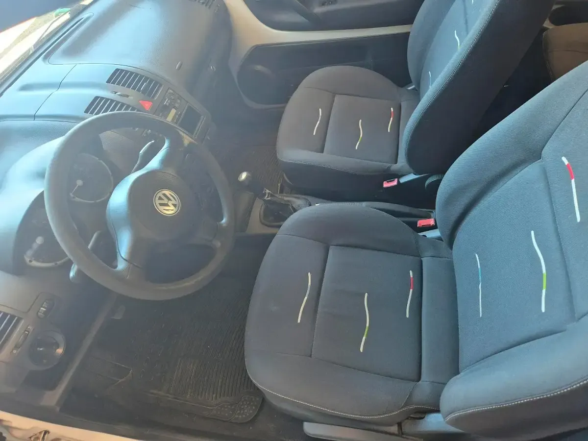 Używany VW Lupo 50 KM (36 kW) 2003 Biały Hatchback