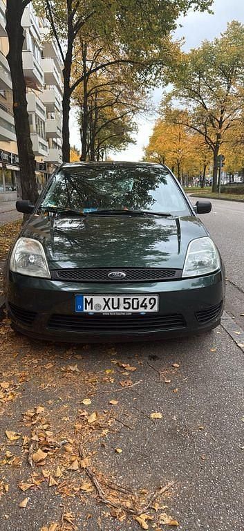 Gebraucht Ford Fiesta 69 PS (50 kW) 2005 Grün Kleinwagen