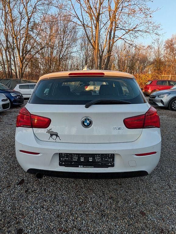 Gebraucht BMW 116 Advantage 109 PS (80 kW) 2016 Weiß Kleinwagen