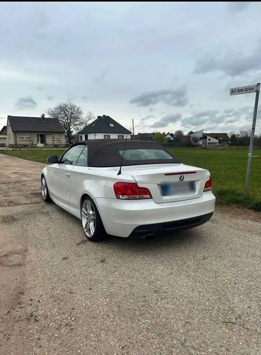 Gebraucht BMW 118 Cabriolet Efficient Dynamics 143 PS (105 kW) 2013 Weiß Cabrio