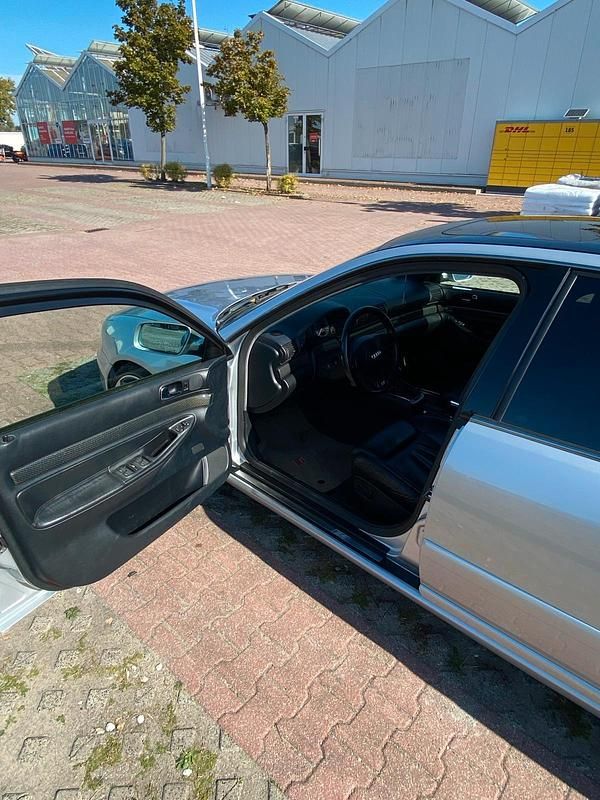 Usata Audi S4 265 CV (194 kW) 1999 Argento Berlina