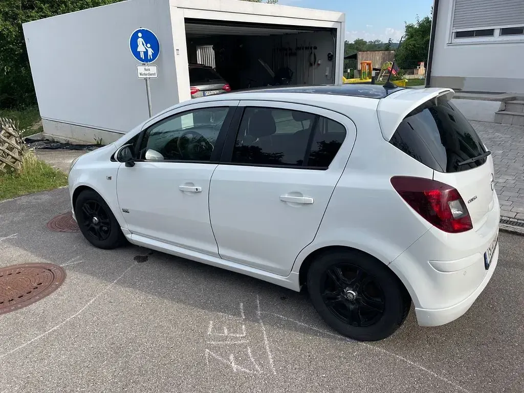 Gebraucht Opel Corsa OPC 101 PS (74 kW) 2009 Weiß Kleinwagen