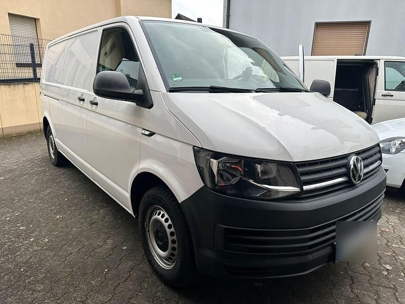 Weiß Gebraucht 2018 VW Transporter Van | 15.700 € (Superpreis) - Bild 1/4