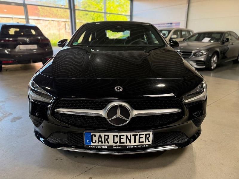 Gebraucht Mercedes CLA250e 160 PS (117 kW) 2021 Schwarz Coupé