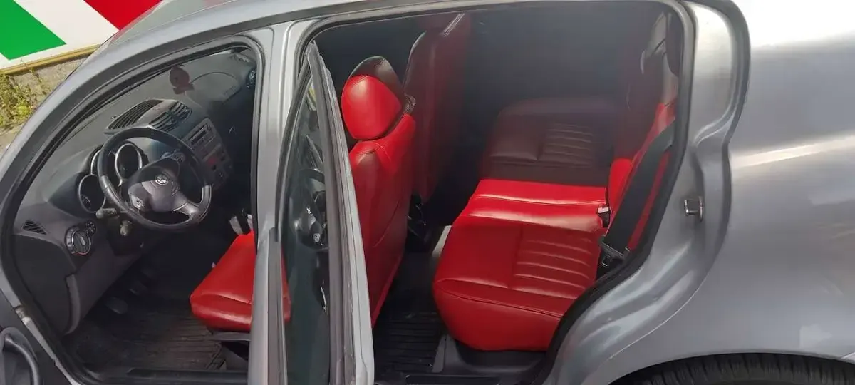 Gebraucht Alfa Romeo 147 Progression 120 PS (88 kW) 2002 Silber Kleinwagen