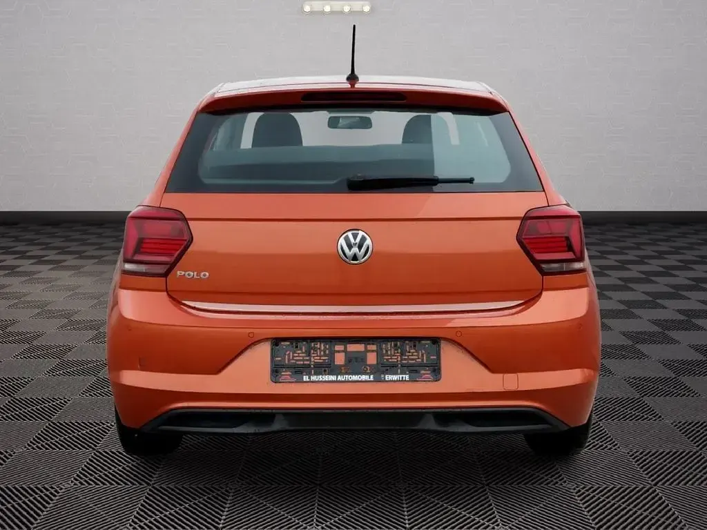 Gebraucht VW Polo Trendline 65 PS (47 kW) 2018 Orange Kleinwagen