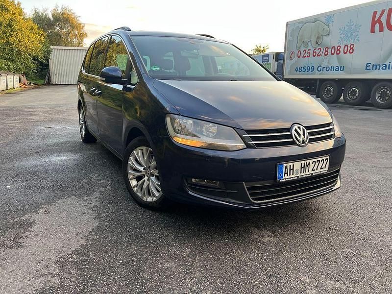 Blau Gebraucht 2011 VW Sharan Comfortline Van / Kleinbus | 7.250 € (Superpreis) - Bild 1/4