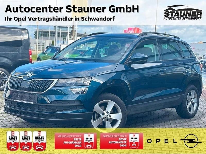 Blau Gebraucht 2023 Skoda Karoq Ambition SUV | 23.280 € - Bild 1/1