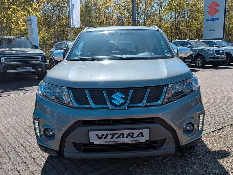Gebraucht Suzuki Vitara 140 PS (102 kW) 2017 Grau SUV