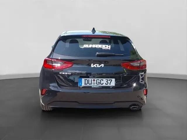 Gebraucht Kia Ceed 140 PS (102 kW) 2025 (1k) black pearl m Kleinwagen