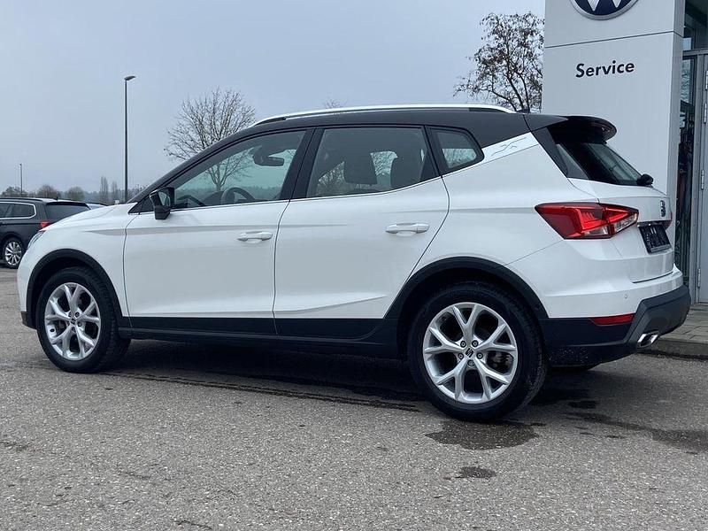 Gebraucht Seat Arona FR 150 PS (110 kW) 2023 Weiß SUV