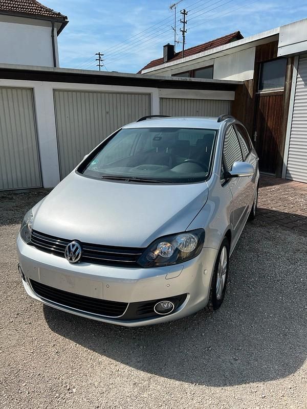 Silber Gebraucht 2014 VW Golf VII Kleinwagen | 4.950 € (Guter Preis) - Bild 1/4